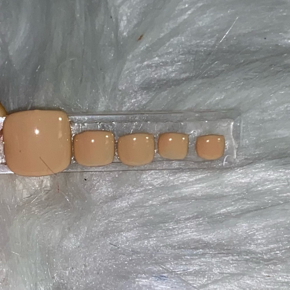 20pcs Naturally Nude Toe Press on Nails